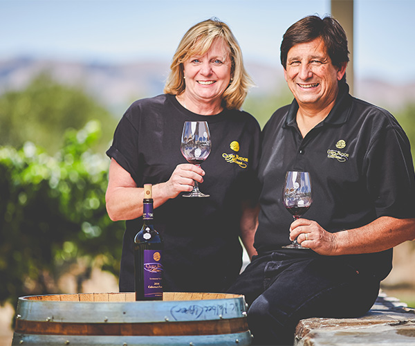 Larry & Margie Dino, Cuda Ridge Wines